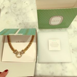 Stella & Dot NWT Roar Pendent Necklace